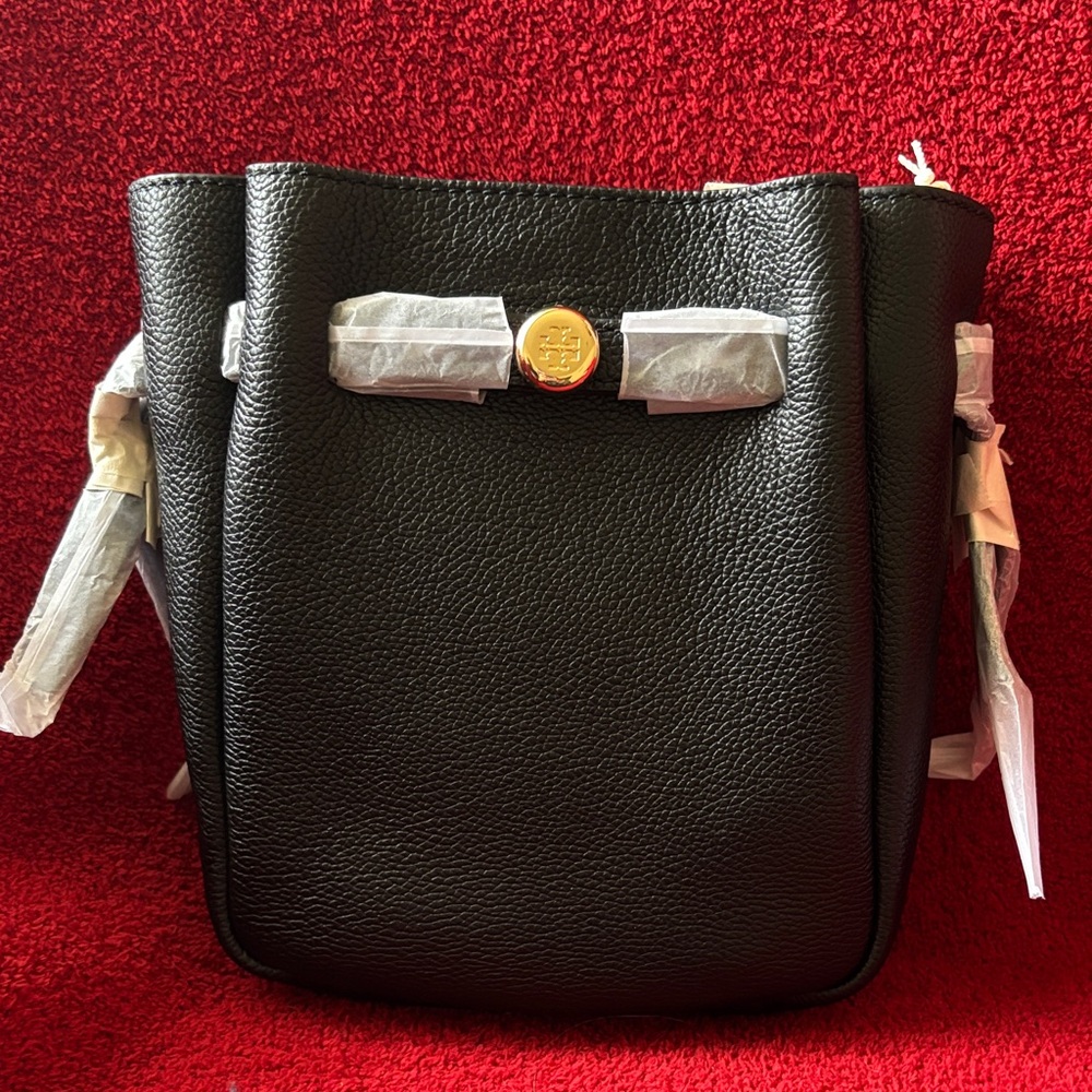 Black Romy Small Crossbody
